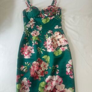 Bronx and Banco Green Sheath Midi Dress Sweetheart Neckline